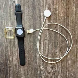 Apple I watch series 3 bundle